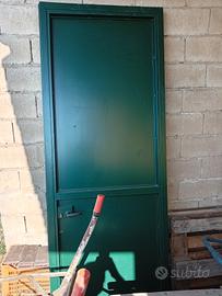 porta in ferro usata da esterni