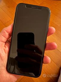iPhone XR - 64GB