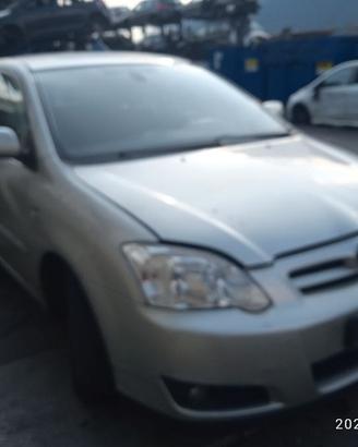 TOYOTA COROLLA 1364 TD 2005 INDTV  PER RICAMBI