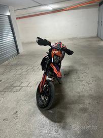 Ktm 690 smc-r