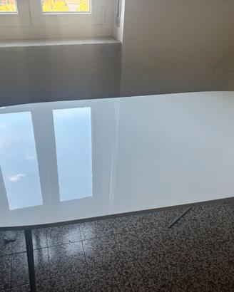 Tavolo IKEA OPPMANNA OPPEBY