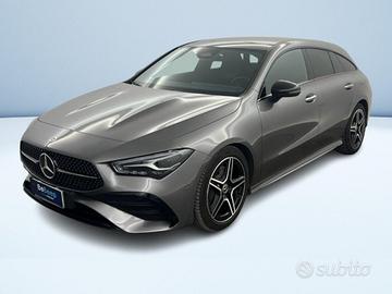 Mercedes CLA Shooting Brake 220 d AMG Line Advance