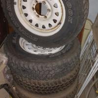 Pneumatici L200 205/80 R16