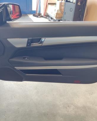 Pannello porta ant dx MERCEDES CLASSE E 2010