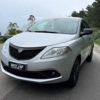 LANCIA Ypsilon 1.2 69 CV 5 porte S&S Monogram