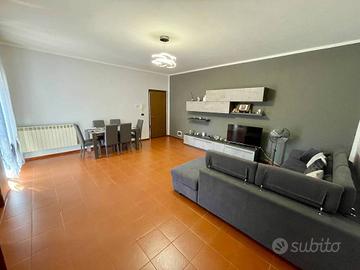 Appartamento di 108 m² con 3 locali e box auto a D