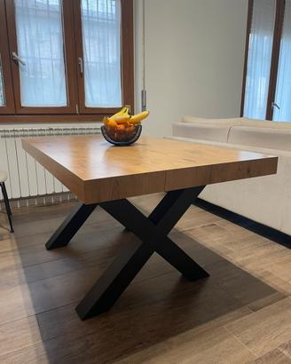 Tavolo Design Industriale - Rovere e metallo a X