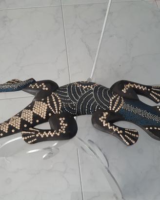 Geco etnico in legno