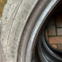 Gomme/ pneumatici invernali Audi A4