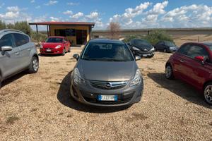 Opel Corsa 1.2 5 porte Cosmo