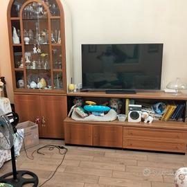 mobile soggiorno e TV