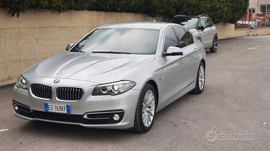 Bmw serie 5 Luxury 15000 mila km originali 