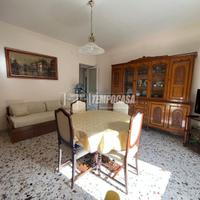 TRILOCALE LUMINOSO CON POSTO AUTO