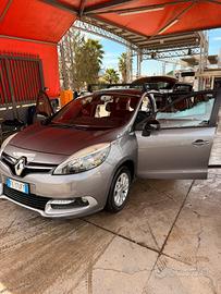Renault Scenic XMod Automatica
