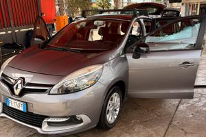 Renault Scenic XMod Neopatentati