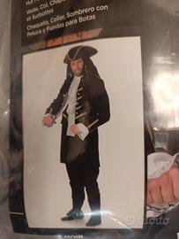 3 costumi pirati (uomo+donna+bambino)