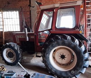 Trattore fiat 70-66