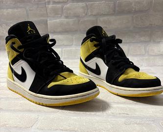 Nike Air Jordan 1 Mid Yellow Toe / Taxi – EU 42.5