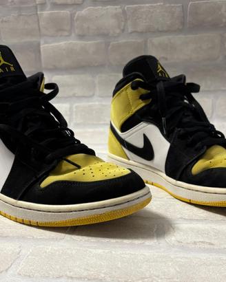 Nike Air Jordan 1 Mid Yellow Toe / Taxi – EU 42.5