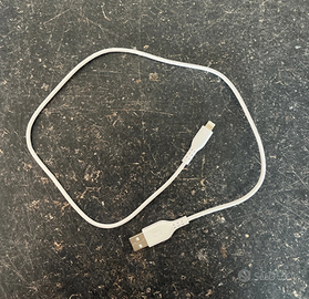 cavo iphone di ricarica