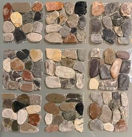 Ciottoli di fiume, quadratini 10 x 10 cm.
