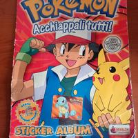 Album figurine Pokemon incompleto