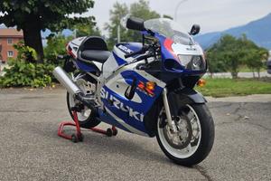 Suzuki gsxr 600 srad