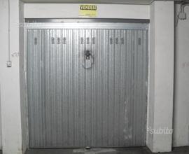 GARAGE 13 mq ,Giardini Naxos ( Zona Calcarone)