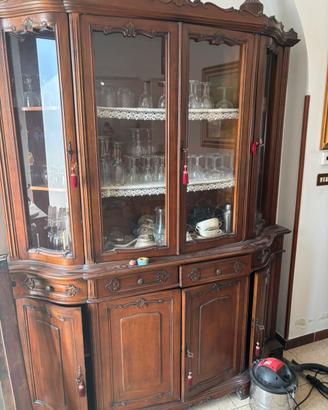 Mobile credenza in legno