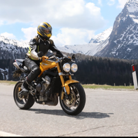 Triumph Daytona 675