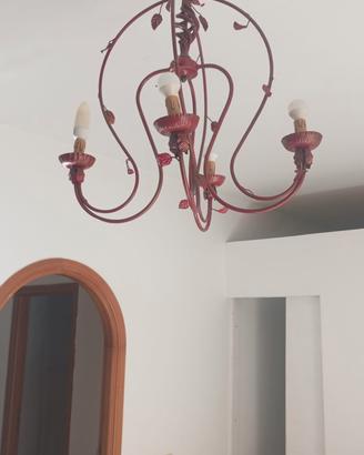 diversi pezzi arredo 