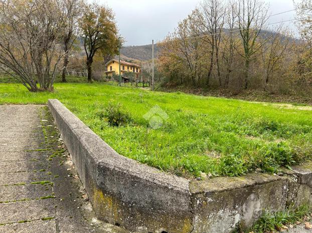 TER. RESIDENZIALE A SANTO STEFANO DEL SOLE