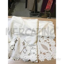 LENZUOLO SINGOLO 150 CM INTAGLIO FIORI MONOGRAMMA