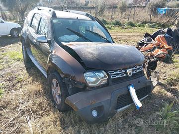 DACIA DUSTER INCIDENTATA