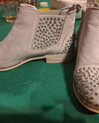 numero 36.5 stivaletti in nappa argento con strass