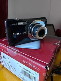 Macchina fotografica Casio Exilm ex-z800