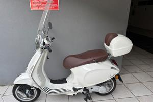 Vespa Primavera 50 4Tempi COME NUOVA