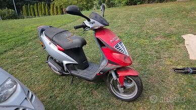 Piaggio NRG 50 + Piaggio Typhoon 50 