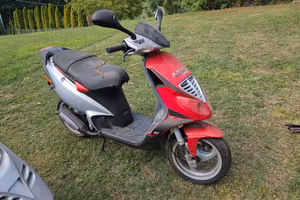 Piaggio NRG 50 + Piaggio Typhoon 50 