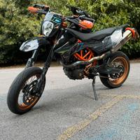 KTM 690 SMC-R R32 KW