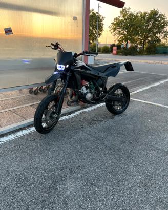 Husqvarna sm 125 2009