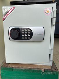 CASSAFORTE IGNIFUGA ELETT PROTEZ. DOCUMENTI