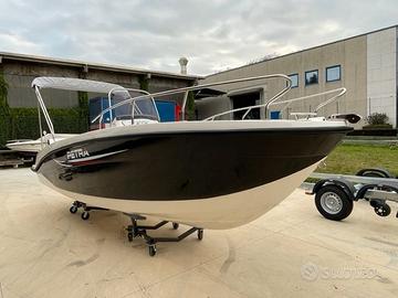 Trimarchi Petra S (6.70mt) + Honda BF40E nuova