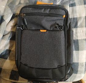 Zaino Inateck  laptop 14 pollici / 15 pollici 