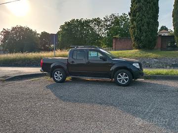 NISSAN NAVARA PICKUP 4x4 AUTOCARRO AUTOMATICO 