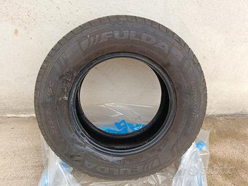 Pneumatico 215/70R15C camper/mezzi da lavoro