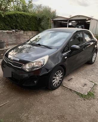 Kia rio 1.1 disel