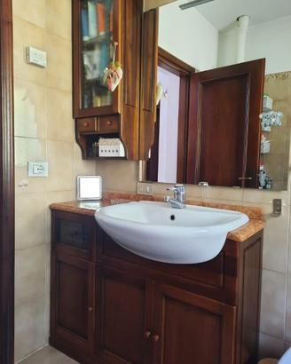 Mobile bagno ripiano marmo rosa e colonna