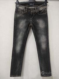 Jeans donna Crack slim