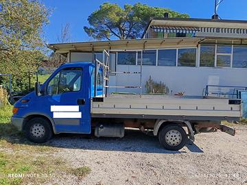 Furgone Iveco Daily 35S11